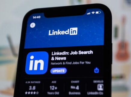 LinkedIn Ads Guide for B2B Marketing